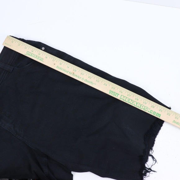 Lane Bryant Woman's Cutoff Shorts Plus Size 18 Black - Picture 6 of 9